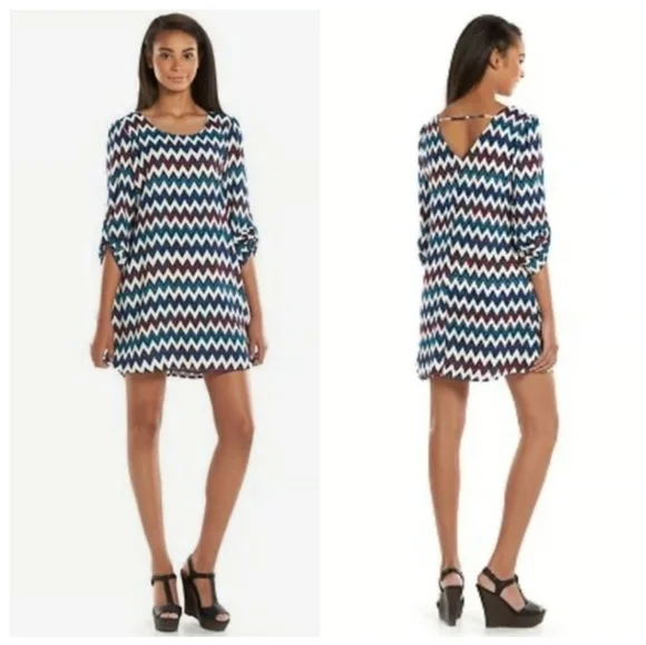 Speechless Chevron Cutout Shift Dress - Juniors XL - Picture 1 of 16